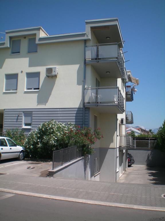 Apartment Tin Kastela Exterior photo